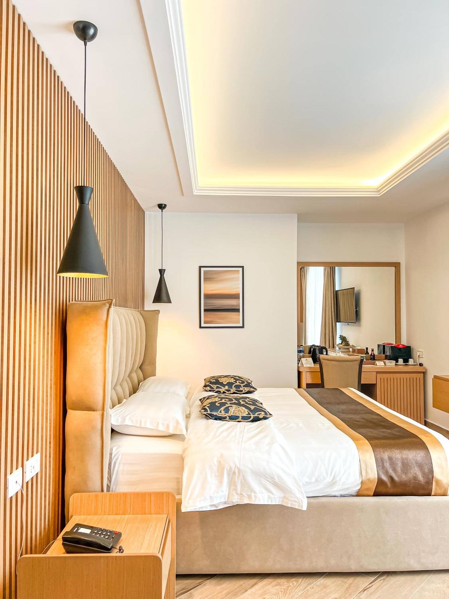 Fafa Aqua Blue Hotel Golem  Kültér fotó